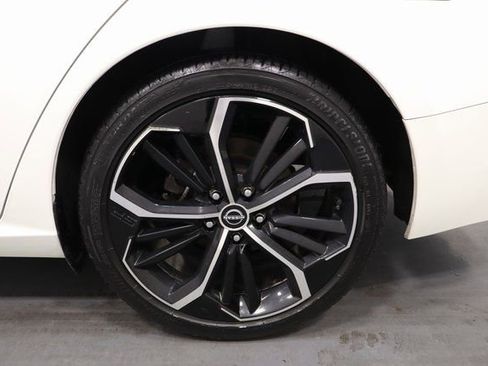 Used 2024 Nissan Altima 2.5 SR image 24