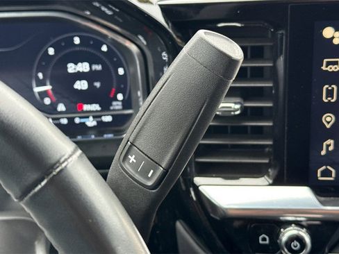 Used 2024 GMC Sierra 1500 SLT image 30