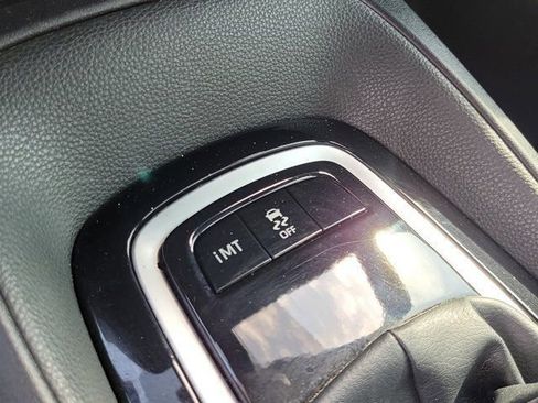 Used 2021 Toyota Corolla SE FWD image 24