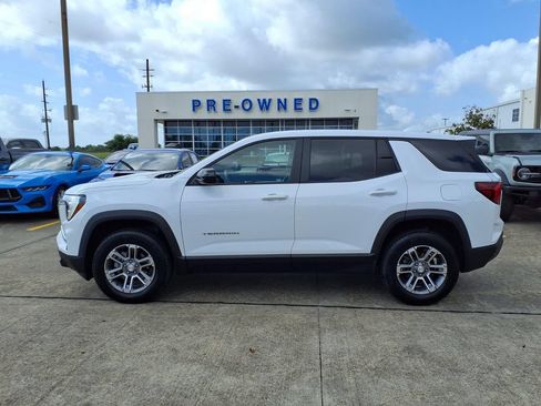 Used 2026 GMC Terrain Elevation FWD image 3