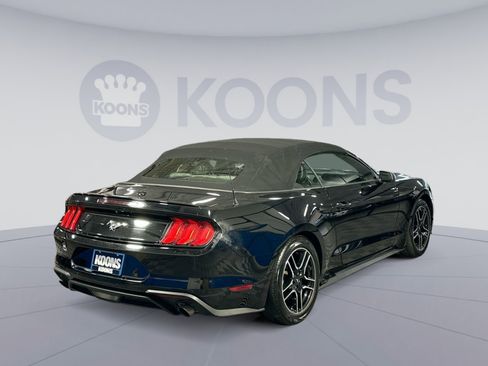 Used 2022 Ford Mustang Premium image 7