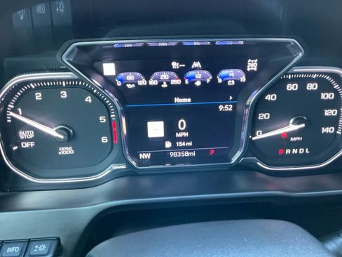 Used 2020 GMC Sierra 1500 AT4 w/ AT4 Premium Package image 17