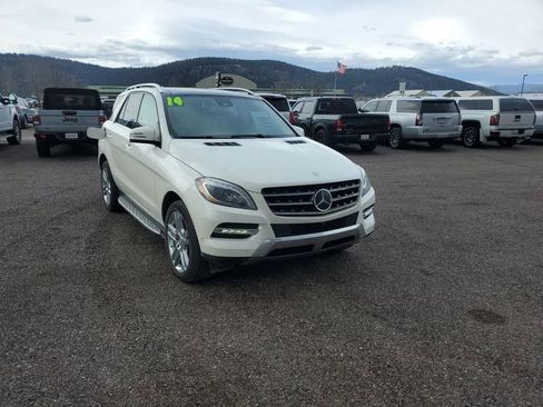 Used 2014 Mercedes-Benz ML 350 BlueTEC 4MATIC image 4