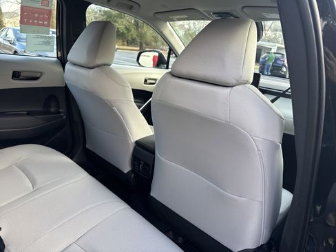 New 2026 Toyota Corolla Cross L FWD image 31