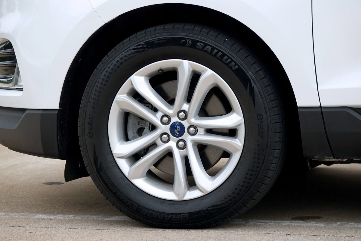 Used 2020 Ford Edge SEL w/ Convenience Package AWD/4WD image 25