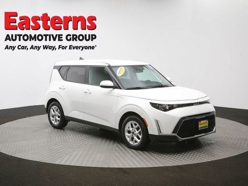 Used 2024 Kia Soul LX w/ Option Group 015 image 56