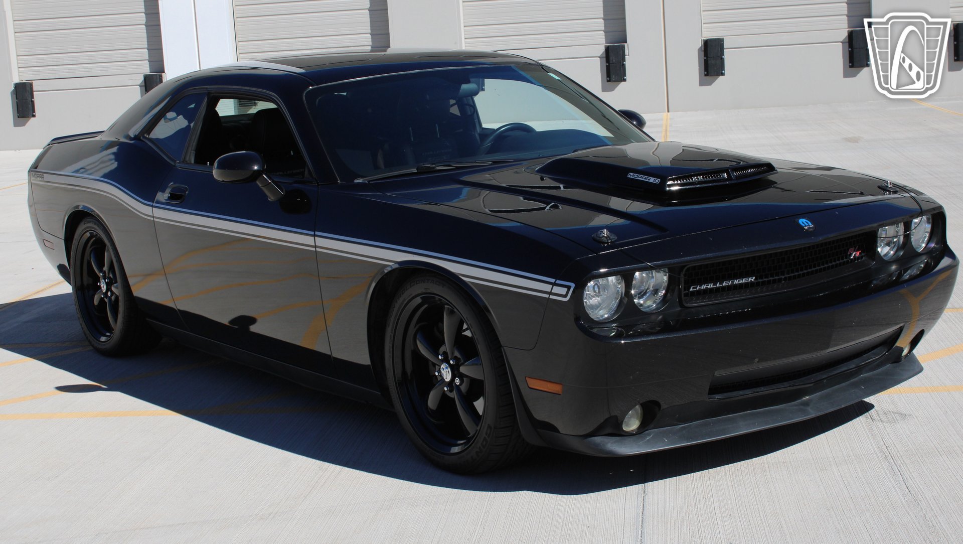 Used 2010 Dodge Challenger R/T w/ Mopar 10 Pkg RWD image 5