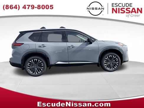 New 2026 Nissan Rogue Platinum w/ Platinum Premium Package AWD/4WD image 2