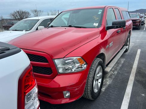 Used 2015 RAM 1500 Express image 2