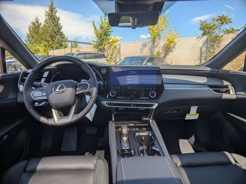 New 2026 Lexus RX 450h AWD w/ Convenience Package image 16