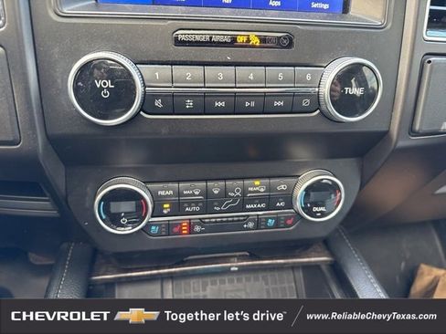 Used 2021 Ford Expedition Limited image 31