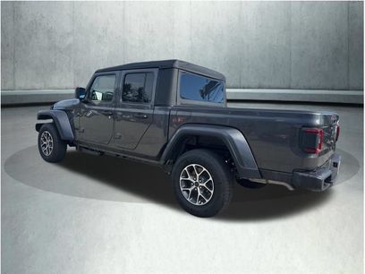 New 2026 Jeep Gladiator Sport