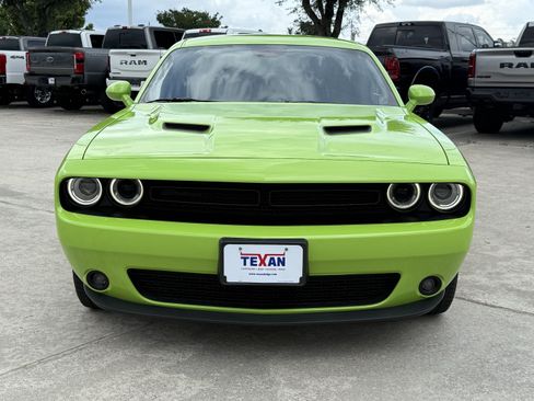 Used 2023 Dodge Challenger SXT w/ Blacktop Package RWD image 11