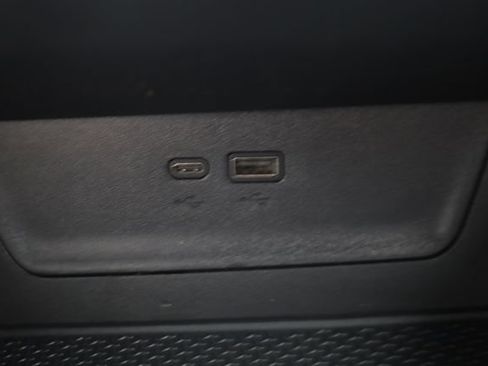 Used 2025 Chevrolet Equinox LT FWD image 18