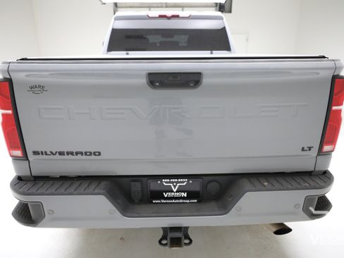 Used 2024 Chevrolet Silverado 2500 LT w/ Z71 Sport Edition image 3