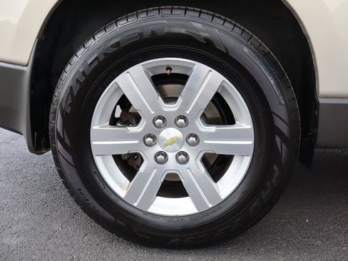 Used 2012 Chevrolet Traverse LT AWD/4WD image 43