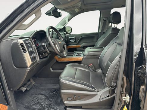 Used 2018 Chevrolet Silverado 1500 High Country image 9