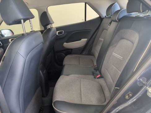 Certified 2023 Hyundai Venue Limited image 26