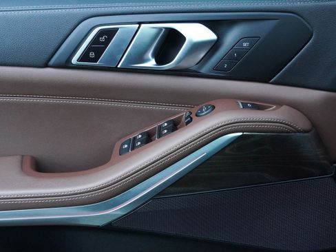 Used 2023 BMW X5 sDrive40i image 15