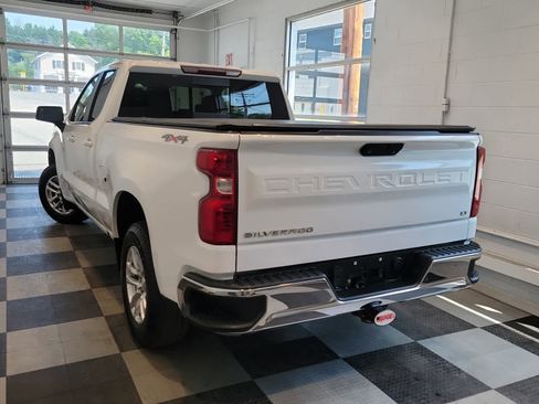 Used 2019 Chevrolet Silverado 1500 LT w/ All-Star Edition AWD/4WD image 3