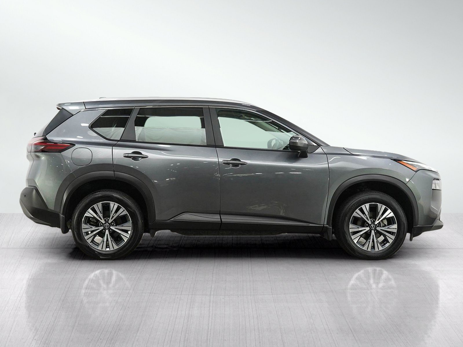 Used 2023 Nissan Rogue SV w/ SV Premium B Package AWD/4WD image 6