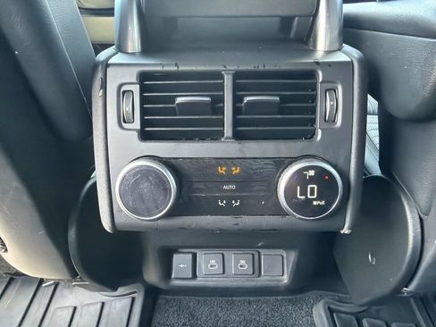 Used 2023 Land Rover Discovery S R-Dynamic AWD/4WD image 26