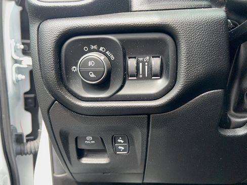 Used 2025 RAM 1500 Big Horn AWD/4WD image 14