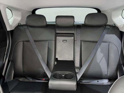 Used 2024 Hyundai Kona Limited image 46