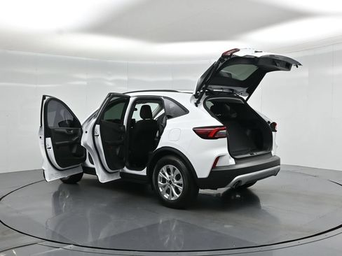 Certified 2025 Ford Escape Active w/ Tech Pack #1 FWD image 35