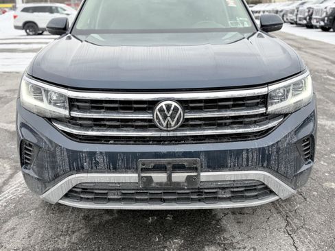 Used 2022 Volkswagen Atlas SE image 2