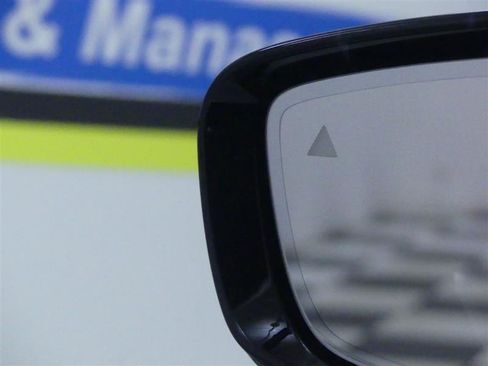 Used 2025 BMW M3 Competition w/ M Driver's Package image 38