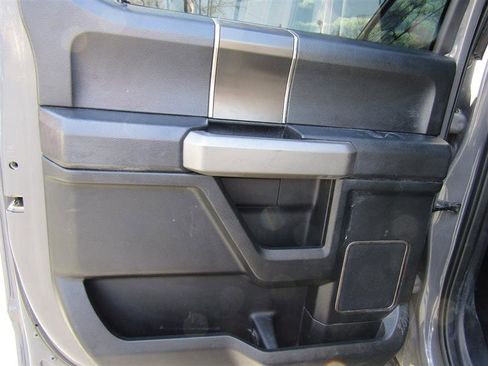 Used 2020 Ford F150 Raptor w/ Equipment Group 802A Luxury image 32