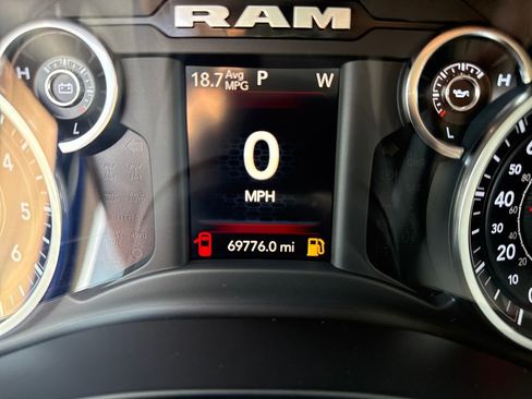 Used 2019 RAM 1500 Big Horn AWD/4WD image 20