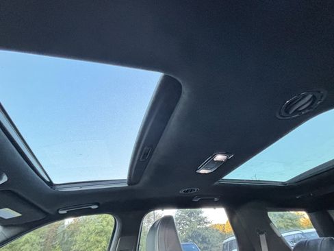 Used 2023 Hyundai Palisade Calligraphy image 10