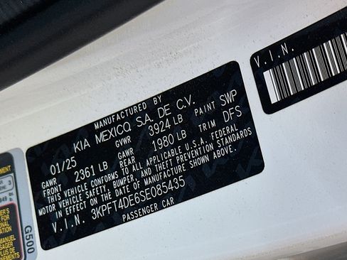 Used 2025 Kia K4 FWD image 12