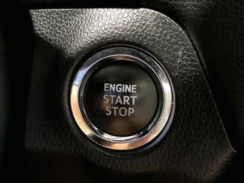 Certified 2024 Toyota RAV4 XLE AWD/4WD image 32