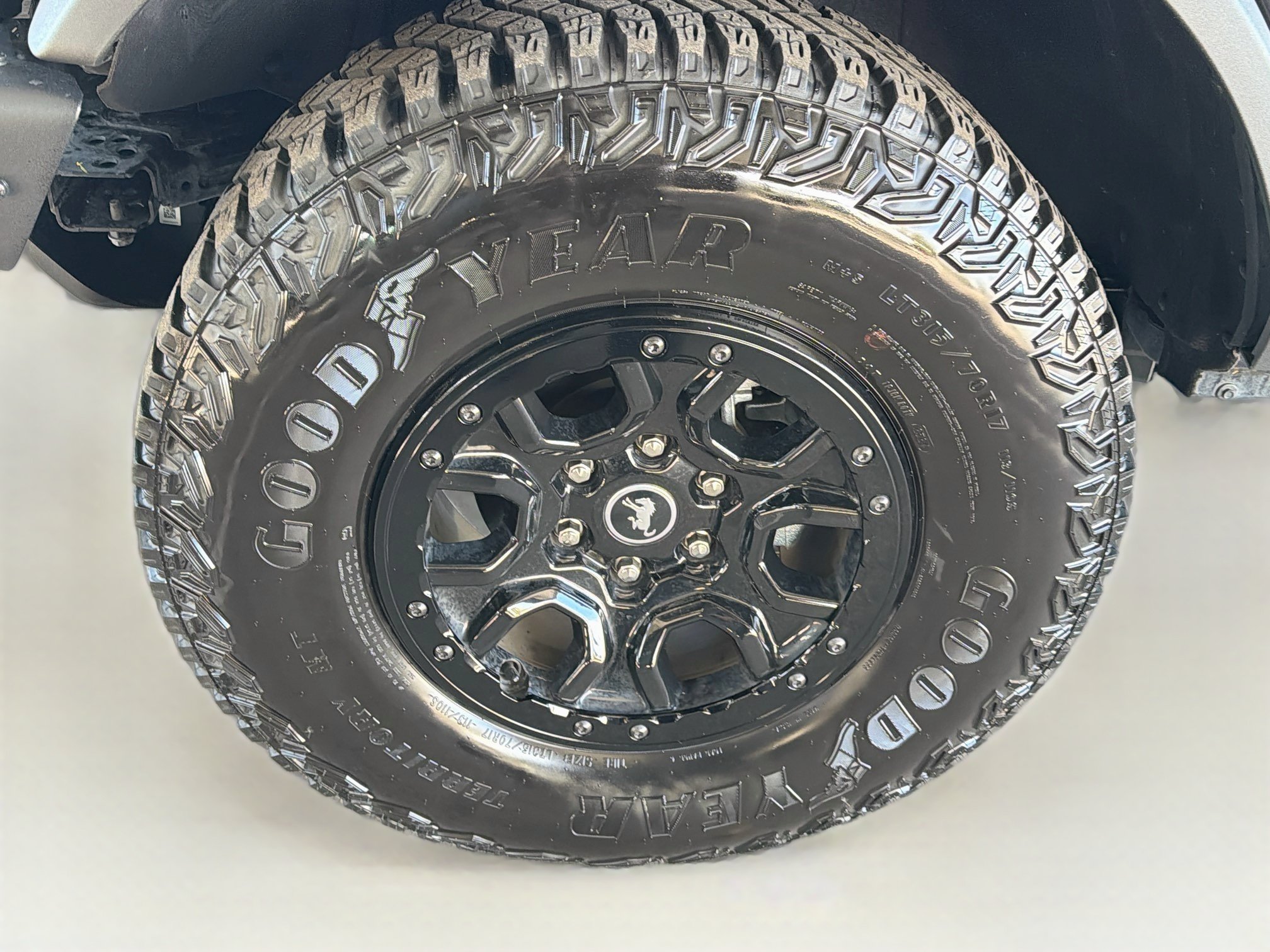 Used 2024 Ford Bronco Wildtrak AWD/4WD image 11