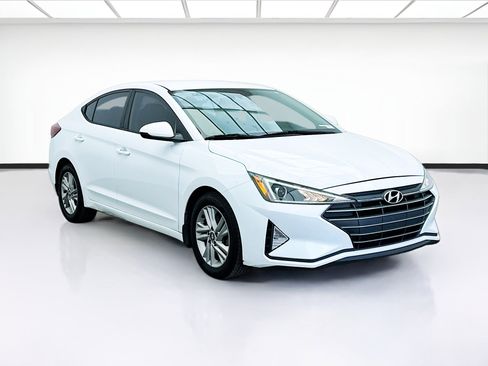 Used 2020 Hyundai Elantra SEL image 3