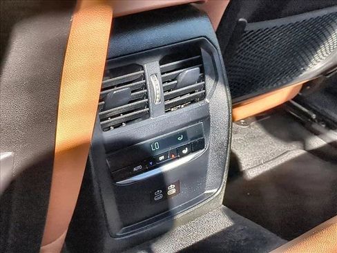 Used 2023 BMW 330i Sedan w/ Driving Assistance Package image 20