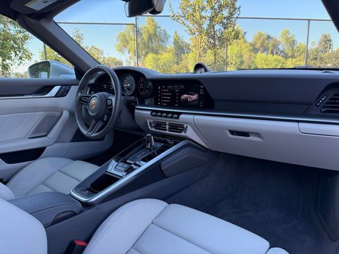 Certified 2022 Porsche 911 Turbo S AWD/4WD image 29