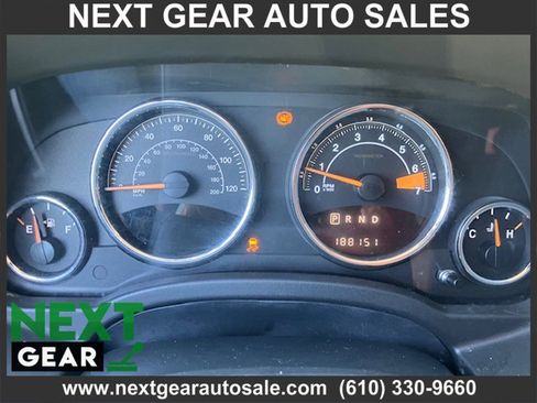 Used 2016 Jeep Compass Latitude image 11