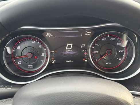 Used 2015 Dodge Charger SXT image 17