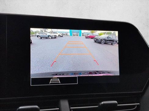 New 2026 Chevrolet Trax RS w/ Sunroof Package FWD image 13