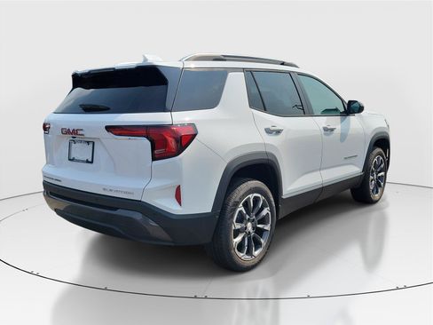 New 2027 GMC Terrain Elevation w/ Elevation Premium Package FWD image 4