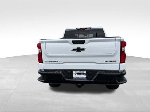Certified 2026 Chevrolet Silverado 1500 ZR2 image 13