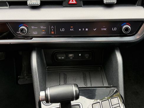 Used 2023 Kia Sportage SX FWD image 17