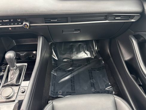 Used 2024 MAZDA MAZDA3 s image 3