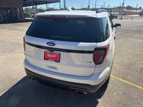 Used 2017 Ford Explorer Sport w/ Equipment Group 401A AWD/4WD image 25