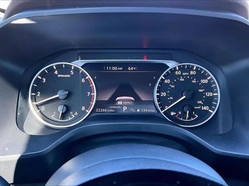 Certified 2023 Nissan Rogue SV image 25