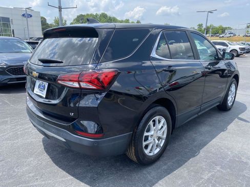 Used 2023 Chevrolet Equinox LT w/ Driver Convenience Package FWD image 7